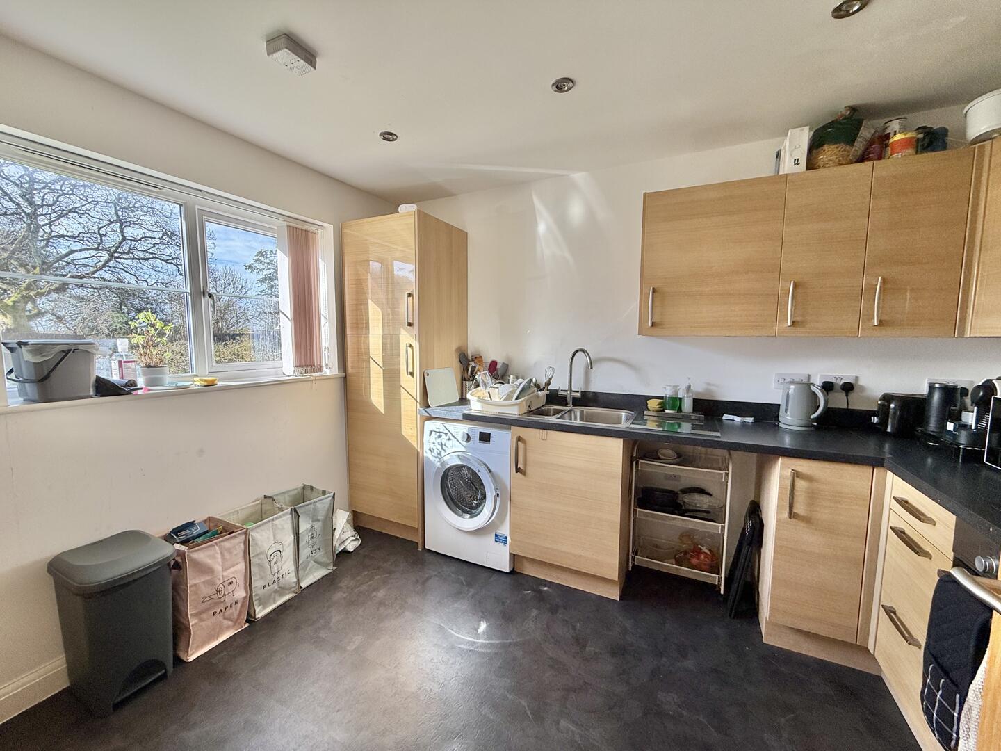 Chyvelah Close, Threemilestone, Truro